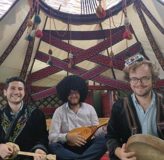 فندق صغير Besqala