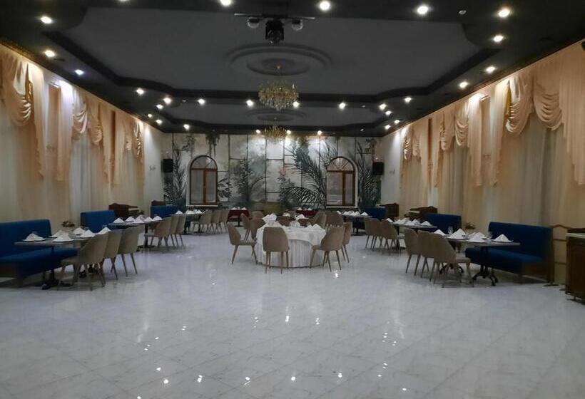هتل Banqueting & Guest House поместье