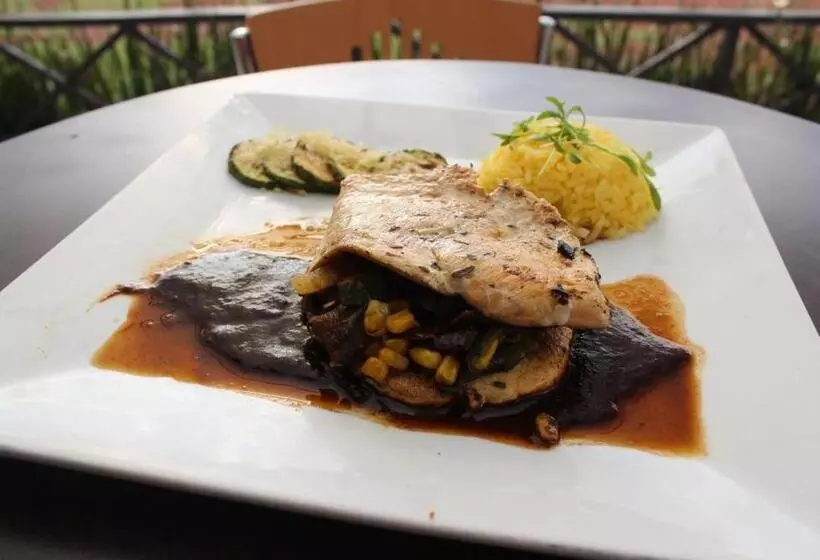 Hotelli Palmas Teotihuacán