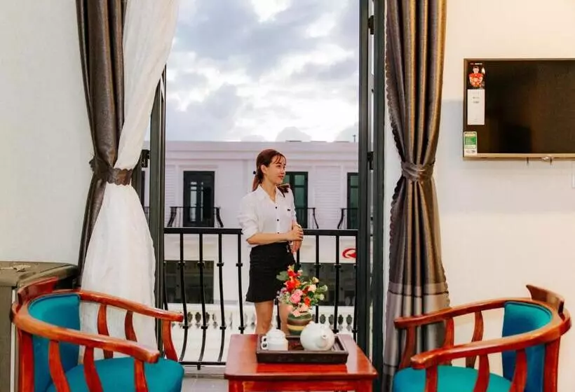 هتل Tre Việt Tuy Hòa