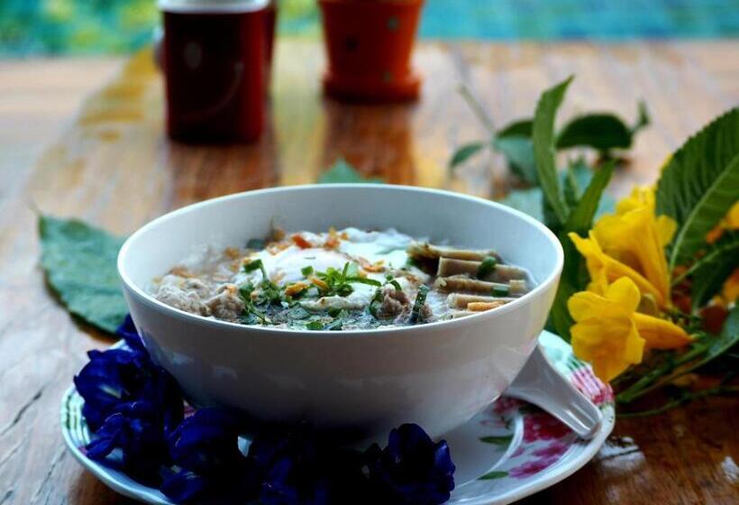 Nawiengkae Riverview Resort