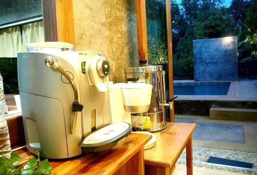 Nawiengkae Riverview Resort