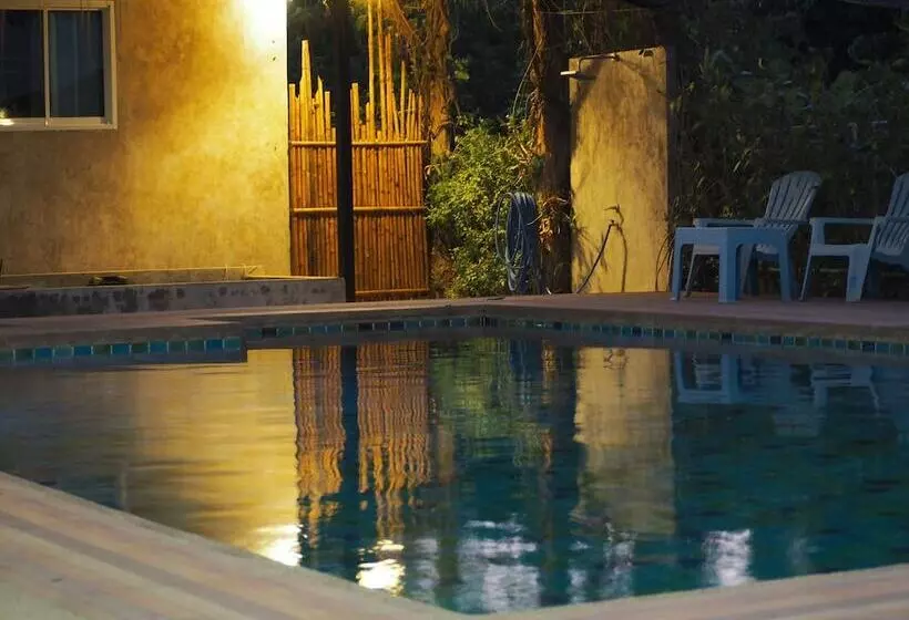 Nawiengkae Riverview Resort