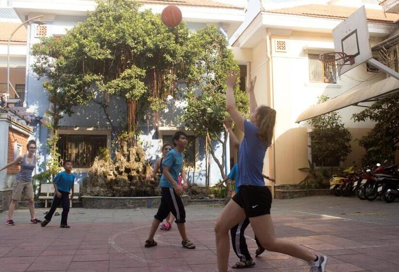 پانسیون Nhà Khách Làng May Mắn   Village Chance