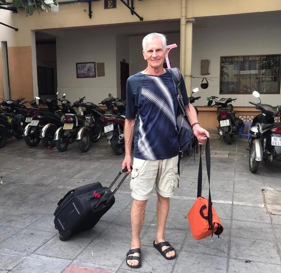 پانسیون Nhà Khách Làng May Mắn   Village Chance