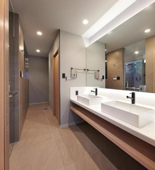 استراحتگاه The Villa Maehama Beach