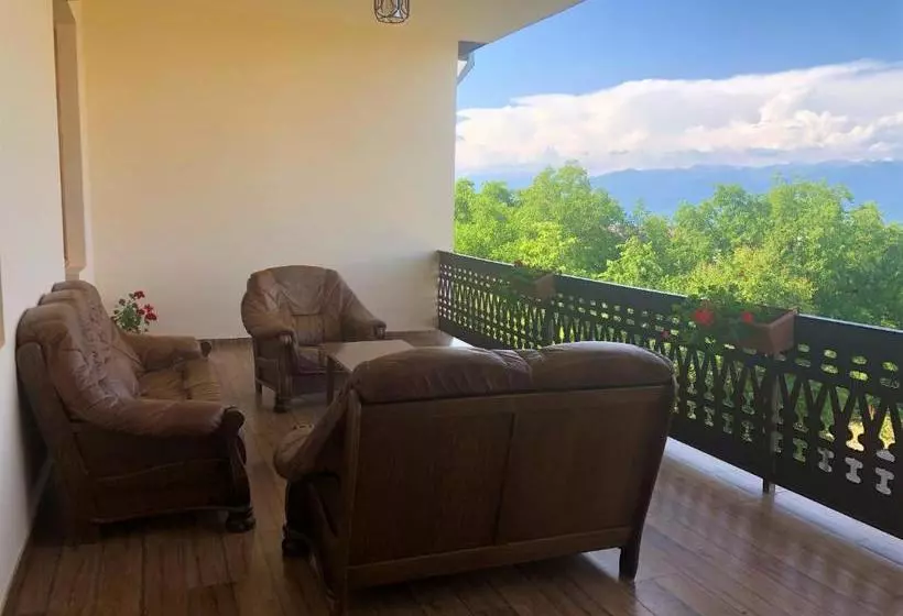 Tsinandali Inn