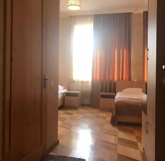 Tsinandali Inn