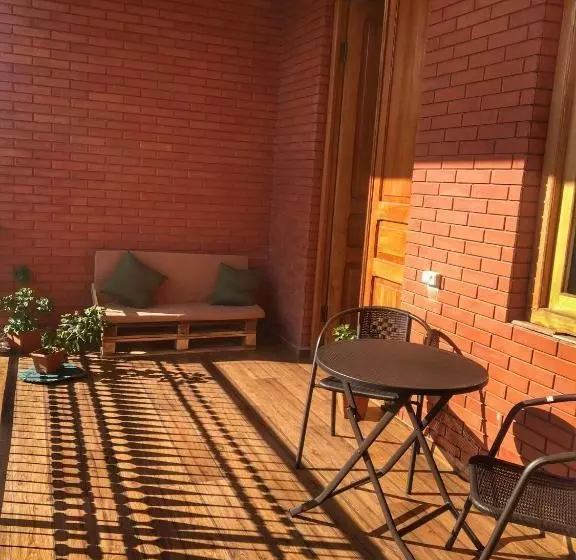 Tsinandali Inn
