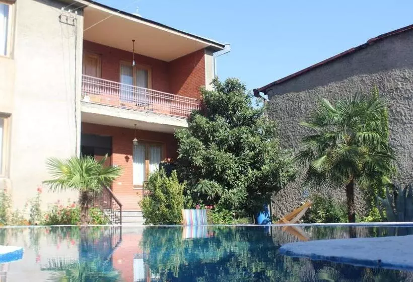 Tsinandali Inn