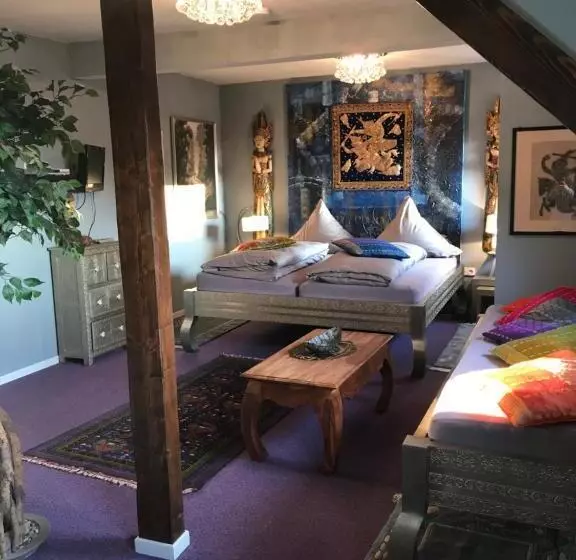 Waldhotel Auerhahn Hochkopfhaus
