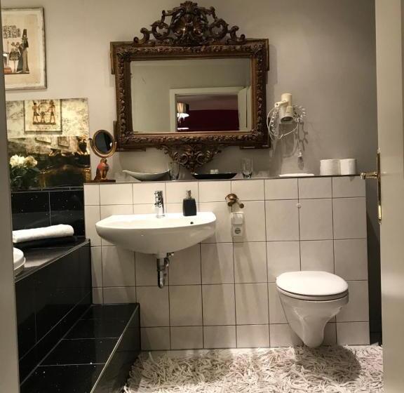 Waldhotel Auerhahn Hochkopfhaus