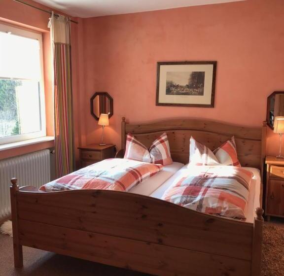 Waldhotel Auerhahn Hochkopfhaus