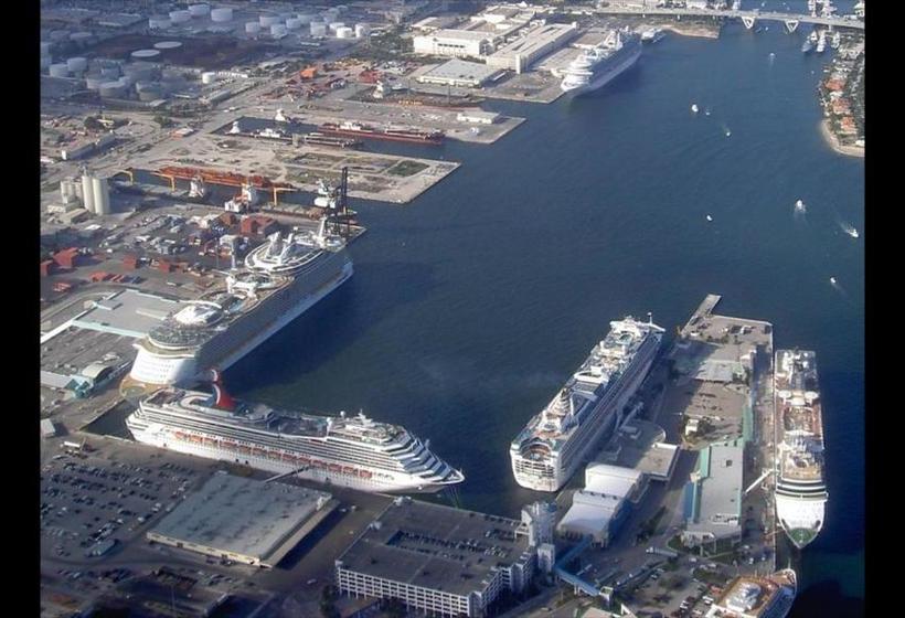 فندق صغير Budget Inn South