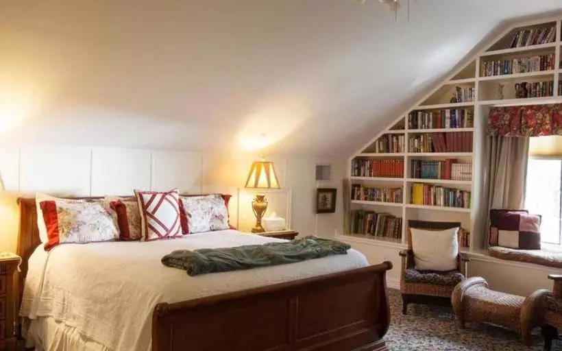 Retkeilymaja Rose Hill Retreat Aaa Four Diamond Inn