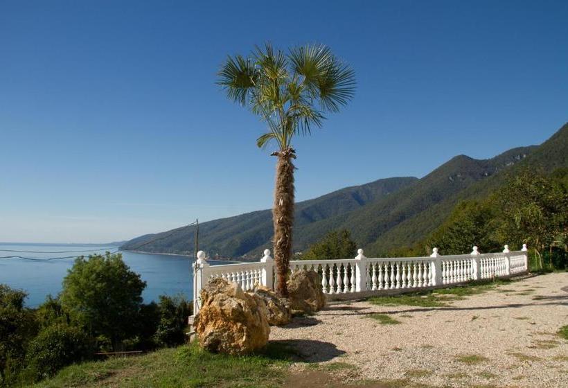 هاستل Guest House Vzgorye