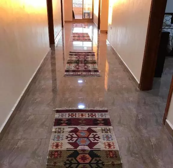 تختخواب و صبحانه Esperanza Petra