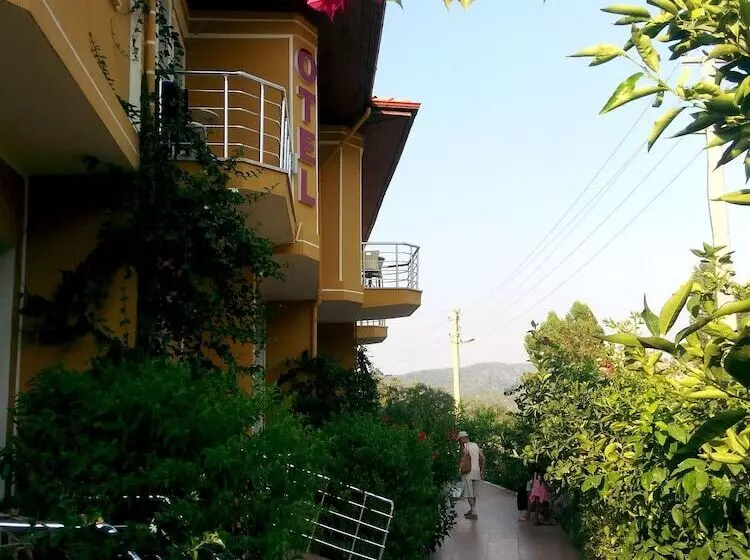 Aamiaismajoitus (B&B) Sirman Suite Boutique