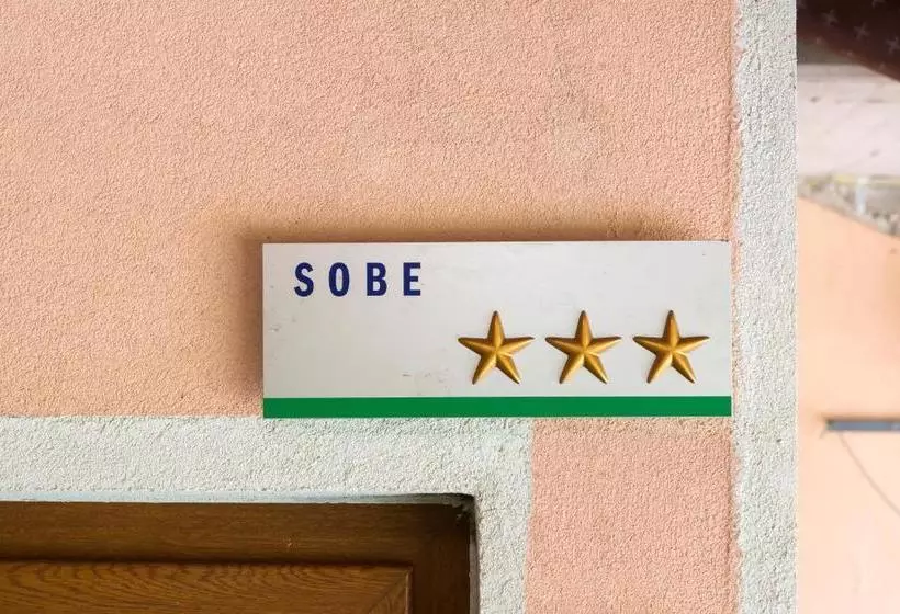 تختخواب و صبحانه Sobe In Apartma Pilih