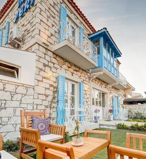 住宿加早餐  Alaçati Vi̇llaperi̇ Butik Otel