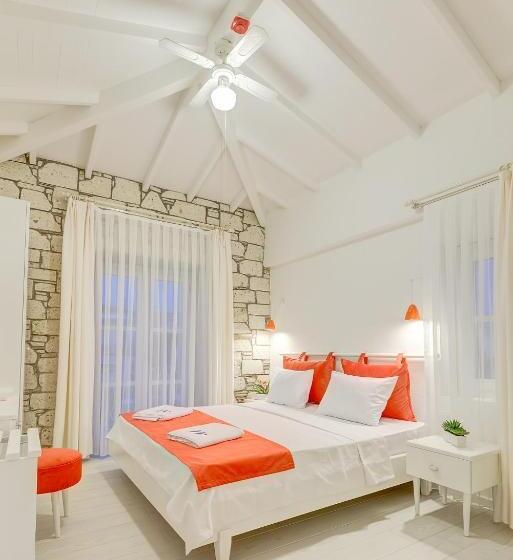 住宿加早餐  Alaçati Vi̇llaperi̇ Butik Otel