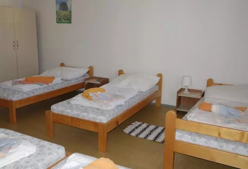 Hostel Bernarda Bolzana