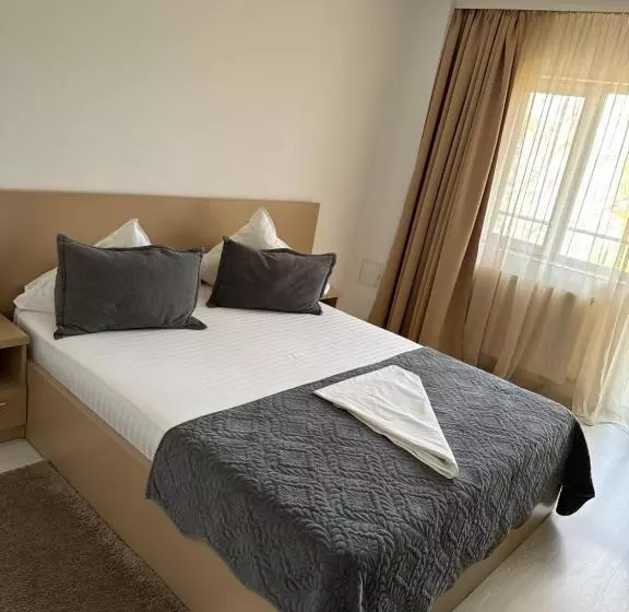 ホテル Fast Airport Accomodation