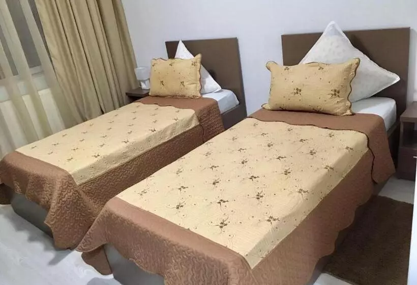 ホテル Fast Airport Accomodation