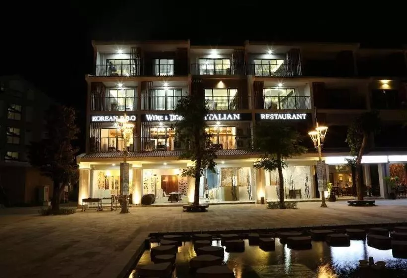 هتل Mojo Boutique