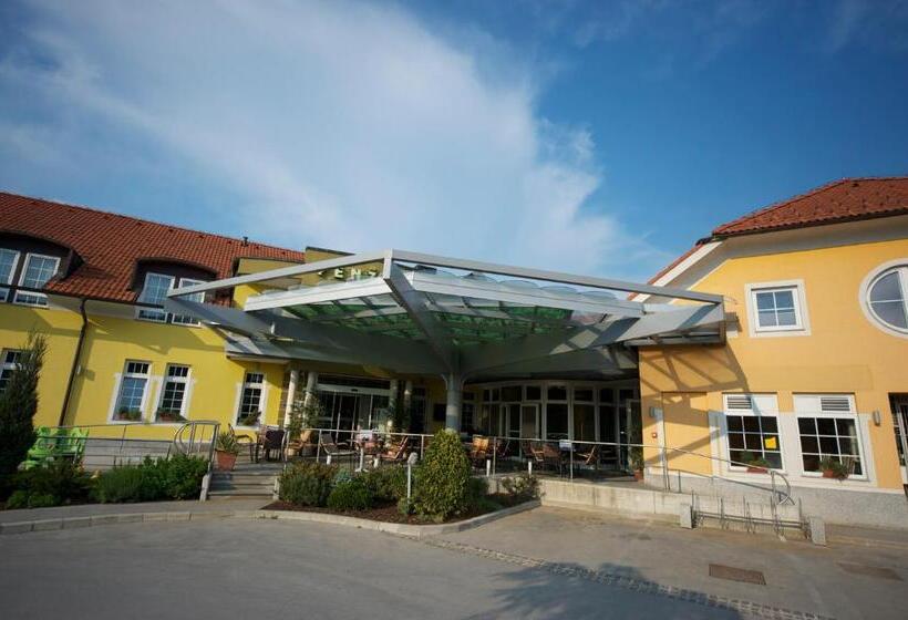 هتل Penzion Kracun