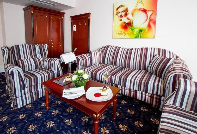A Hoteli   Hotel Sloboda