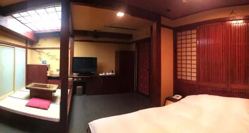 هتل 月のあかり