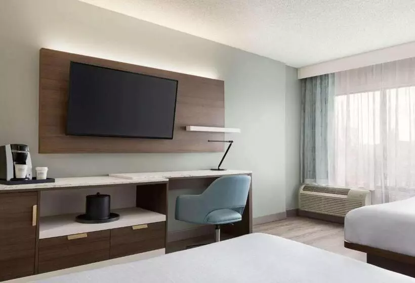 Hotelli Wyndham Garden Totowa