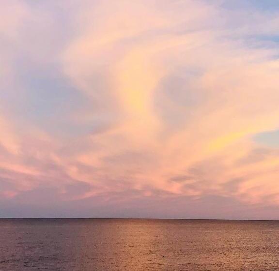 فندق على الطريق Endless Coast, A Boutique