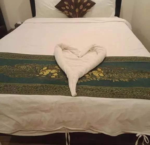 پانسیون Twin Home Guesthouse