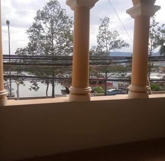 Pensión Twin Home Guesthouse