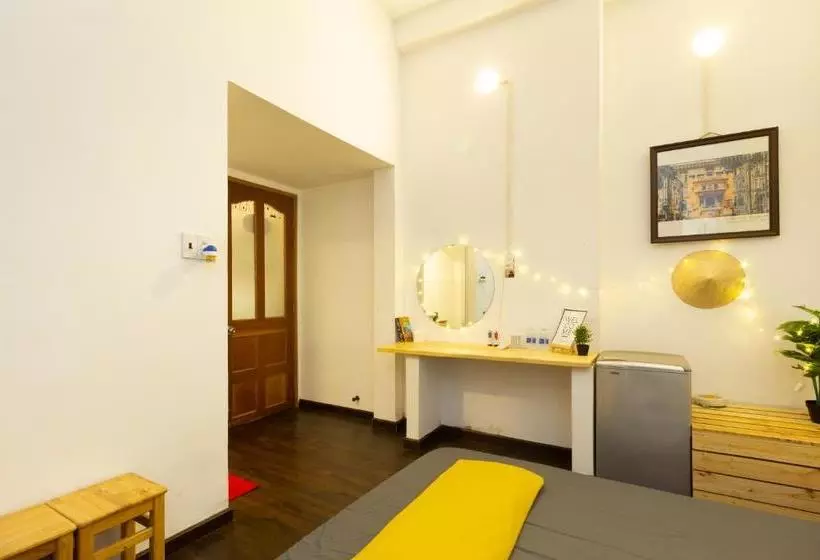 The Nineties Hostel