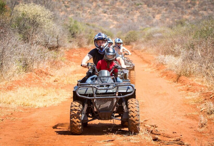 Отель Sundown Country Estate