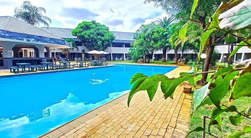 Hotelli Sundown Country Estate