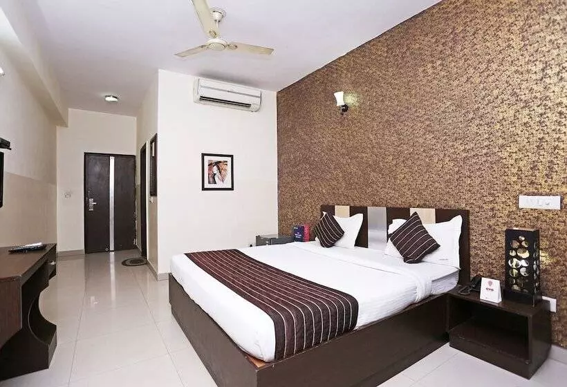 ホテル Airport Inn Near Delhi Airport