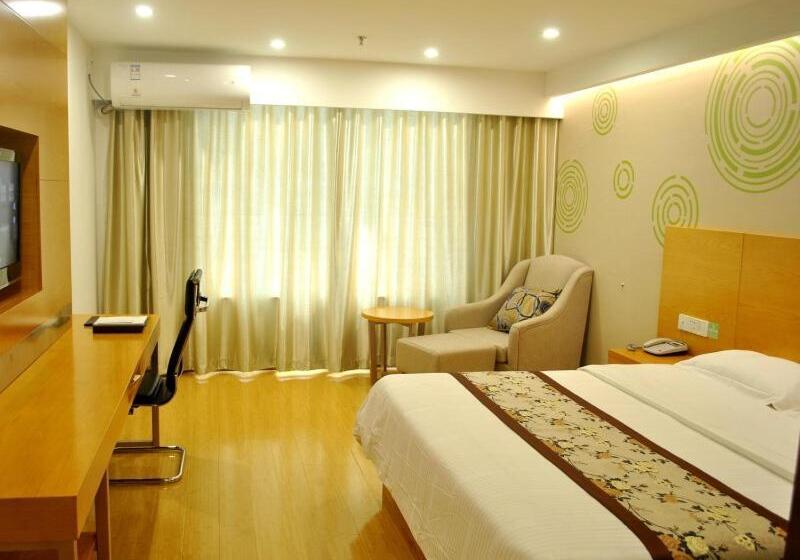 Hotel Greentree Inn Chizhou High Speed Railway Station