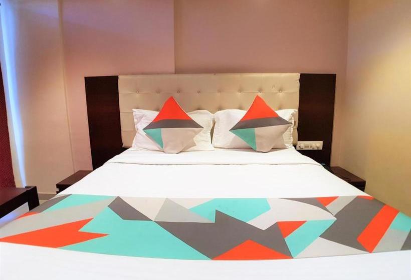 Hotel Hexa Malad Suite