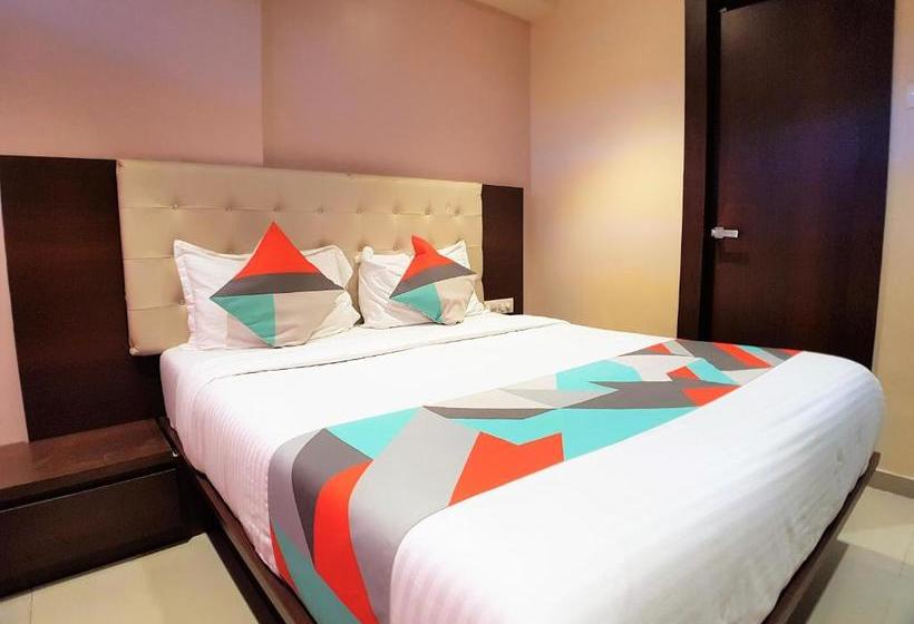 Hotel Hexa Malad Suite