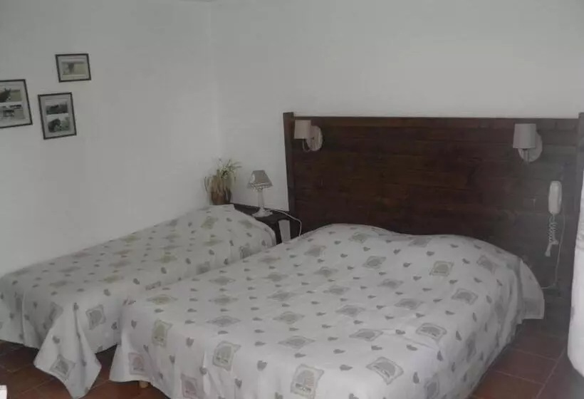 Hotelli La Ferme Des 3 Maillets