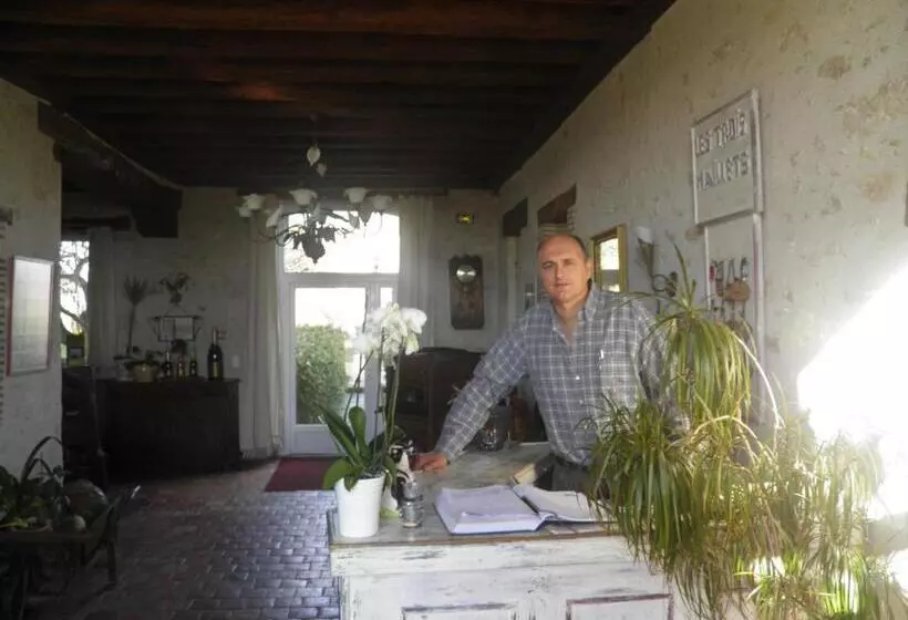 Hotelli La Ferme Des 3 Maillets