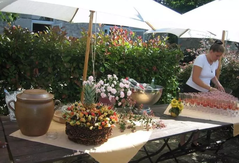 Hotelli La Ferme Des 3 Maillets