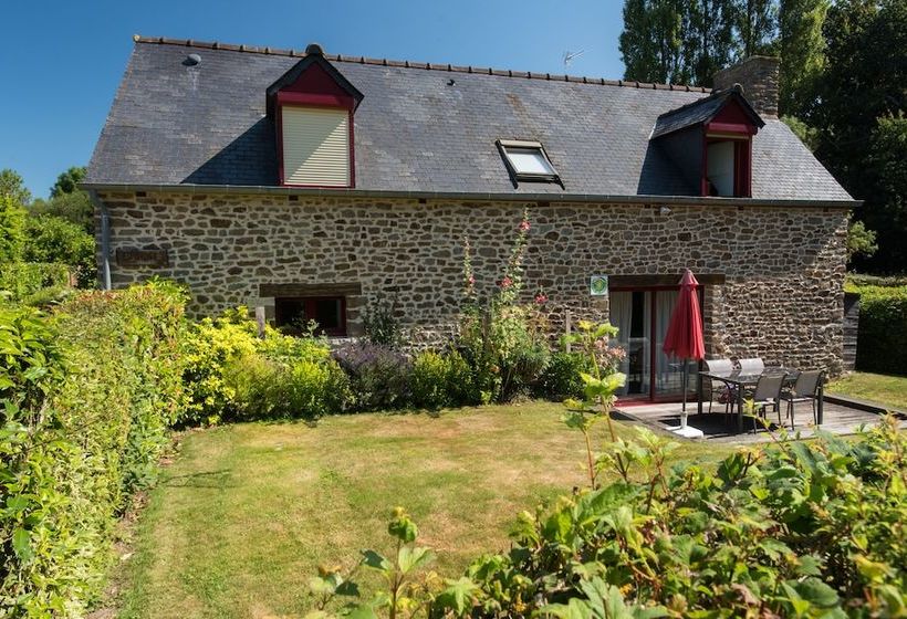 Gîte Le Suroit Proche De Dinan