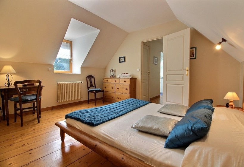 Gîte Le Suroit Proche De Dinan