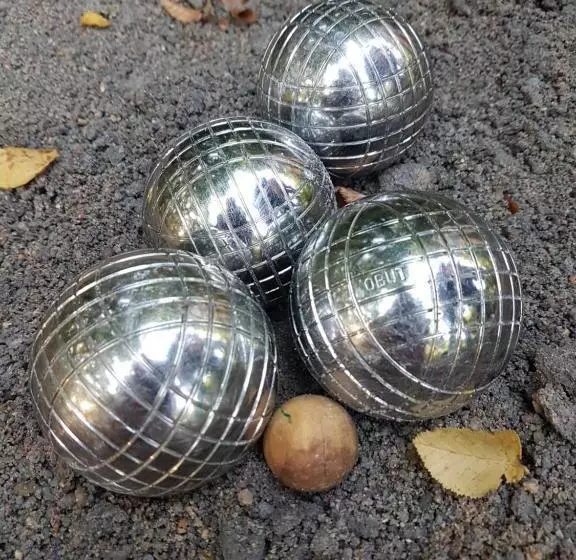 Majatalo Domaine De Sahil