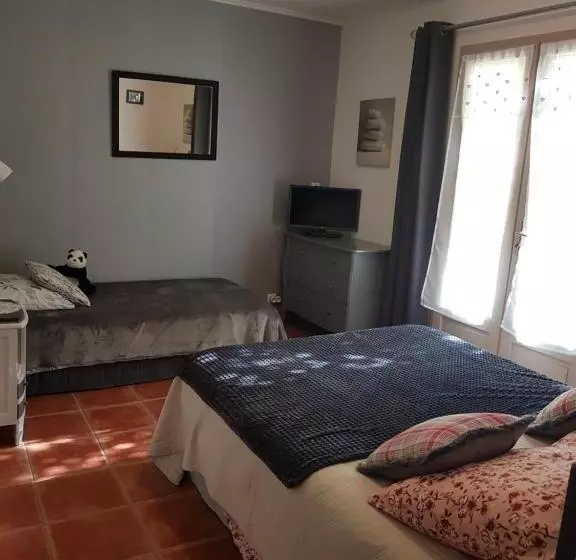 Majatalo Domaine De Sahil